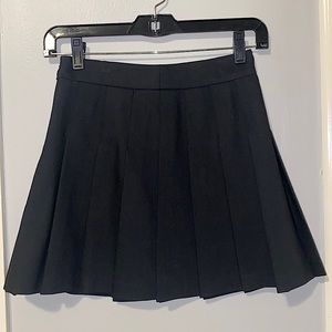 Aritzia Sunday Best Skirt